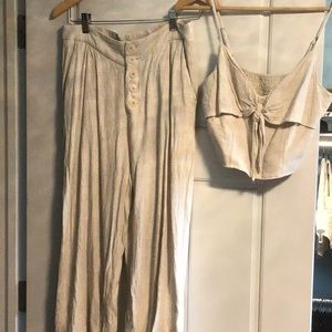 Gentle fawn linen pants and top